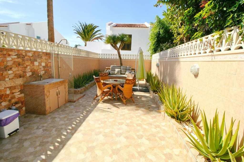 Parque Santiago 1 Villa114 Tenerife Rental & Sales Playa de las Américas Exterior foto